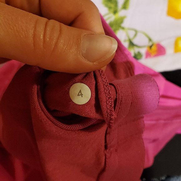 Lululemon top, bright pink, built in support - Picture 8 of 8